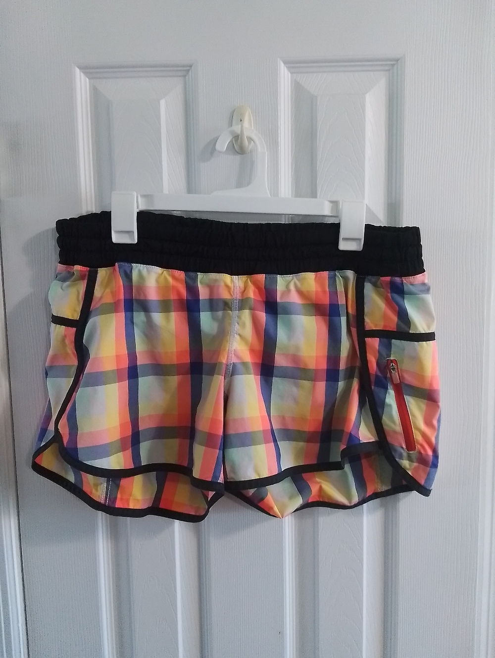 Lululemon Seawheeze 2103 Tracker Shorts Mermaid Logo